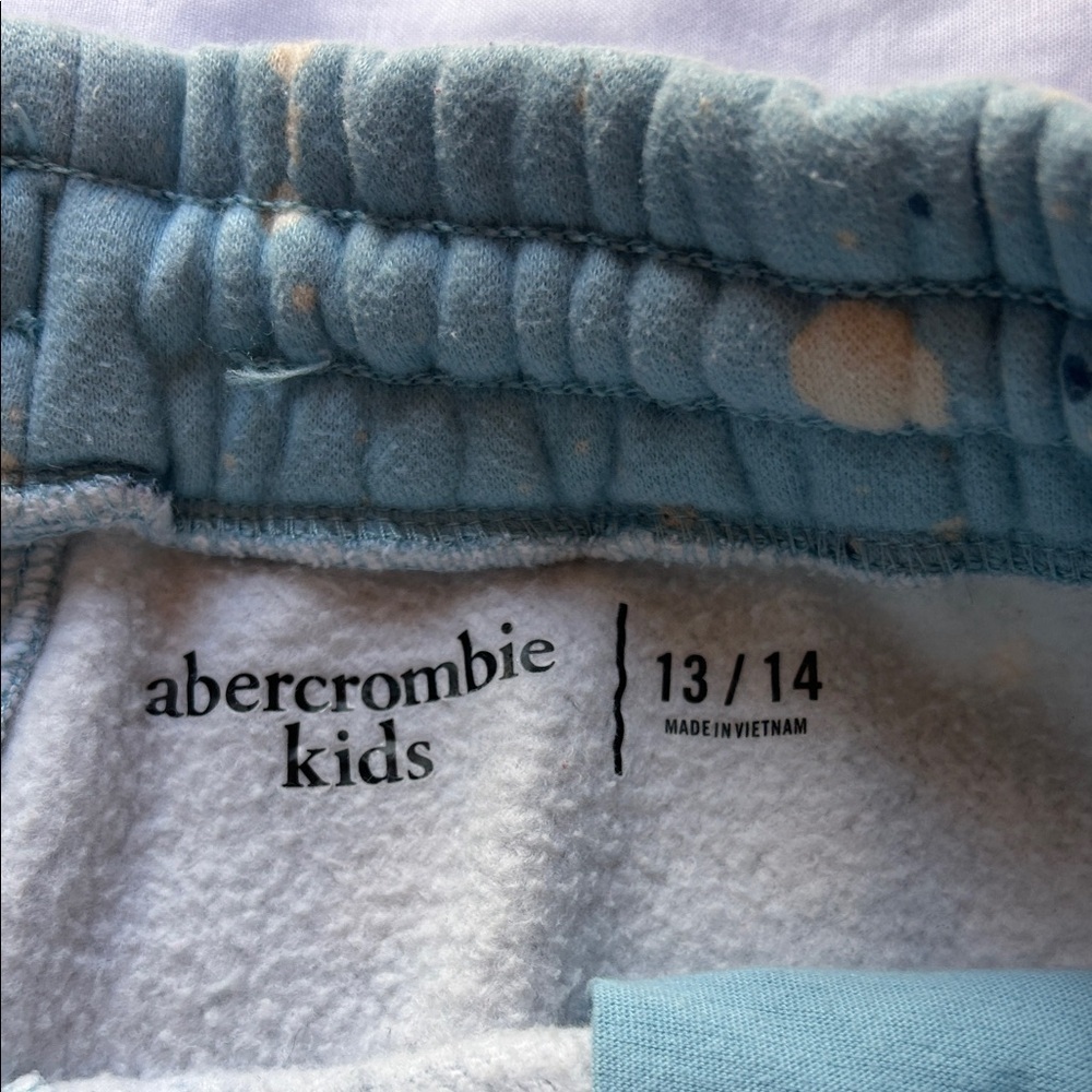 Abercrombie Kids Blue Splatter Sweatpants - Picture 4 of 7